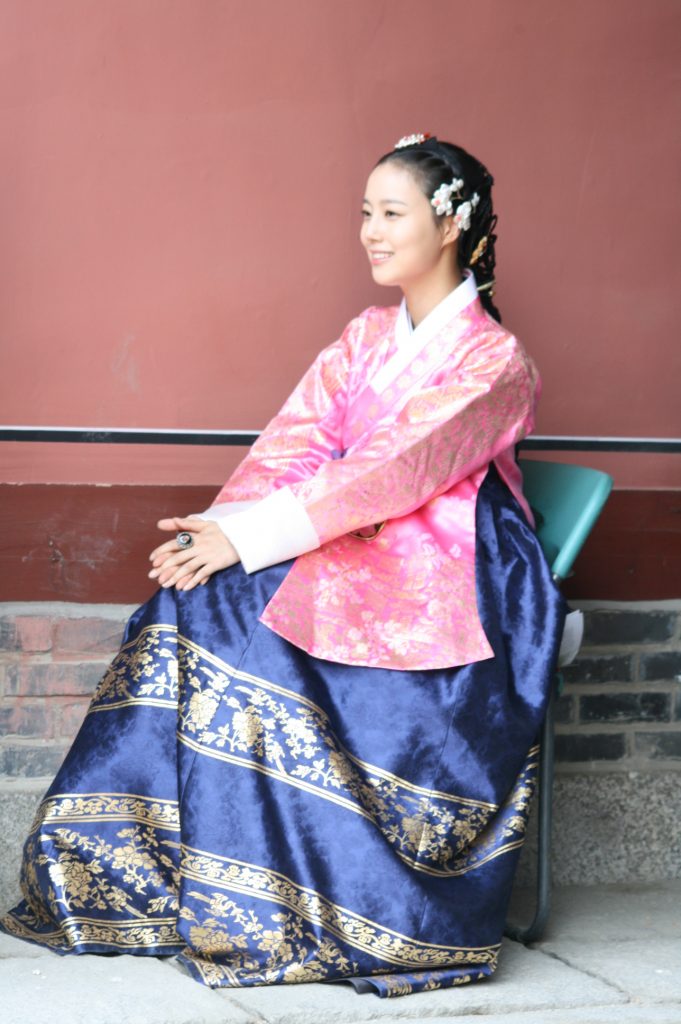 What do Korean princesses wear?