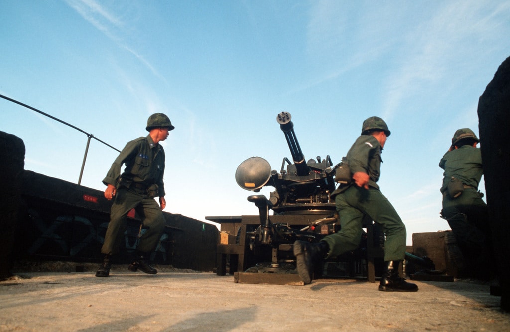 Do Korean police carry guns? Namhan South Korea